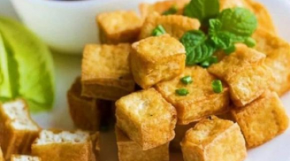 Rán đậu phụ nên cho đậu vào thời điểm nào? Thêm bước này vào đậu vàng giòn, ngon như ngoài hàng