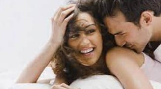 Tại sao phụ nữ càng lớn tuổi càng 'ham muốn' đàn ông nhiều hơn? Những người từng trải đưa câu trả lời