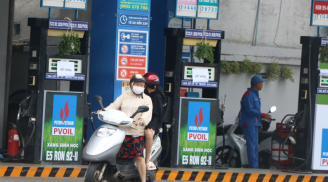 Chủ xe đạp ga bỏ đi sau khi đổ xăng: Nhân viên ai cũng mừng thầm trong bụng vì sao?