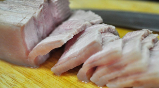 Ngâm cùng loại nước này, thịt đào thải hết độc tố, cứ yên tâm mà ăn