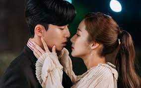 Đàn bà có 4 cái 'hư', đàn ông anh nào cũng thích, cái thứ 3 không phải ai cũng có