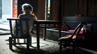 Dân gian thường nói: “Một đời thân, hai đời yếu, ba đời không ăn”, có ẩn ý gì?