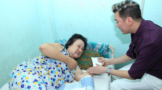 Lặng người khi chứng kiến cảnh nữ diễn viên cải lương phải vay nóng với lãi cắt cổ để trả tiền viện phí