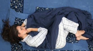 Tư thế nằm ngủ nói gì về vận mệnh và Shbet800 tải ứng dụng của bạn?