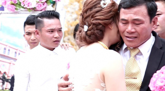 Clip cha già bật khóc trong ngày con gái cưới chồng khiến hàng triệu người đẫm lệ