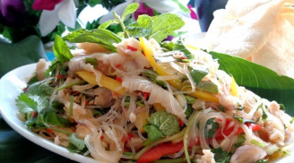 Mùa hè làm món nộm thịt gà kiểu này ăn mãi không ngán, lạ miệng lại bổ dưỡng đưa cơm