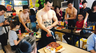Video dàn trai đẹp chuẩn soái ca phục vụ đồ nướng gây sốt tại Hà Nội