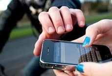 Từ chối lời mời đi xe ôm, nữ du khách bị tài xế giật điện thoại