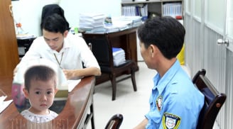 Bé trai nghi bị bỏ rơi ở trung tâm Sài Gòn: Xuất hiện người đàn ông nhận là cha ruột và xin đón bé