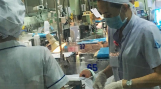 Vừa lọt lòng đã nhiễm HIV, bé trai bị mẹ đẻ nghiện ma túy nhẫn tâm bỏ rơi ở bệnh viện