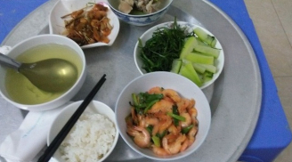 Lên mạng hỏi mâm cơm cữ của mẹ chồng nấu “Có ăn được không”, nàng dâu bị chỉ trích: “Còn muốn ăn gì nữa?”