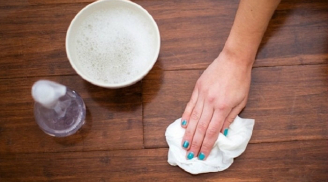Ghi điểm trước mẹ chồng nhờ mẹo vặt tẩy sạch vết bẩn, vết ố trên nền gạch vô cùng đơn giản