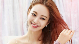 Phụ nữ tuổi này sinh ra là để làm khổ đàn ông, không xinh đẹp cũng có sức hút 'ch.ết người'