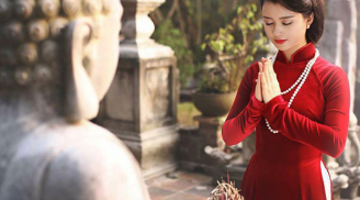 Văn khấn mùng 1 Âm lịch hàng tháng và lễ vật dâng hương chuẩn nhất để thần linh 'nghe thấu' ban cho phúc lộc
