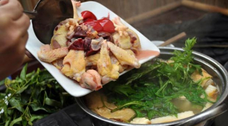 Nấu lẩu gà chớ quên bỏ thêm thứ này, mẹ chồng khó tính cũng phải gật gù khen ngon