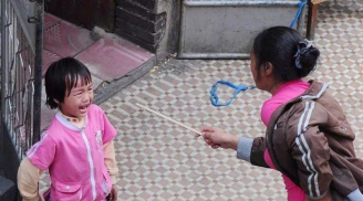 Bố mẹ cáu giận đến mấy cũng đừng bao giờ đánh vào vị trí 'tử huyệt' này của con