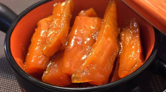 Khoai lang luộc cùng thứ này ăn ngọt lịm lại còn thải độc, giảm cân, giúp chị em trẻ ra cả chục tuổi