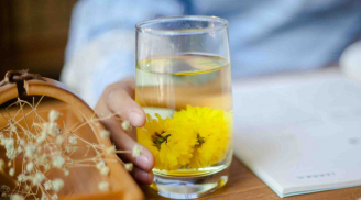 Làm việc tại nhà, pha ngay 3 loại trà đơn giản giúp giải độc, uống để khỏe đẹp hơn