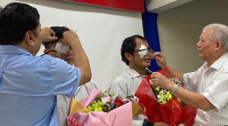 Cảm phục nữ bệnh nhân ung thư hiến giác mạc mang 'tia sáng' cho 2 người đàn ông