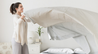 Tác hại của việc gấp chăn ngay sau khi ngủ dậy, đọc xong nhiều người chắc chắn 'mừng thầm'