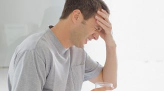 Tối nào cũng đau nửa đầu kèm nhức mắt là triệu chứng của bệnh gì?