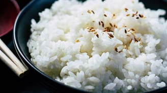 7 loại thực phẩm càng ăn càng béo, mỡ dồn hết vào vòng 2, khiến phụ nữ già nhanh xuống sắc