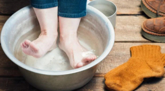 Ngâm chân cho dễ ngủ, người phụ nữ 46t ngất lịm, không cứu được: 3 nhóm người tuyệt đối không được ngâm chân