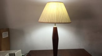 Đi ngủ chớ tùy tiện đặt 5 vật ở đầu giường kẻo lão hóa sớm, rụng tóc, thậm chí gây K