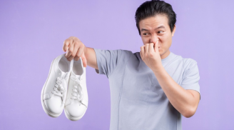 Mẹo khử mùi hôi giày nhanh chóng, hiệu quả chỉ trong ''một nốt nhạc''