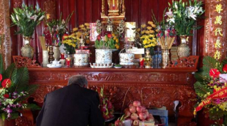 Tháng 7 âm lịch tuyệt đối không dùng 3 loại nước này lau dọn bàn thờ tránh 'rước cô hồn' vào nhà