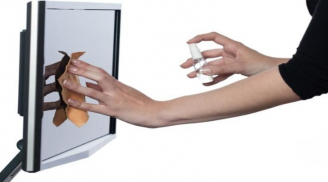 Lau màn hình tivi đừng dùng nước lạnh: Đây là cách làm chuẩn và an toàn giúp màn hình mới tinh