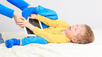 Tuyệt chiêu giúp trẻ 'cai nghiện' thiết bị điện tử đơn giản mà vô cùng hiệu quả