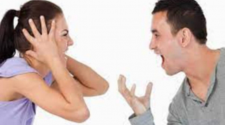 4 kiểu cặp vợ chồng thường ''không có duyên đi lâu dài'', thà rời xa nhau càng sớm càng tốt