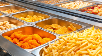 5 món người sành sỏi không bao giờ đụng đến khi đi ăn buffet
