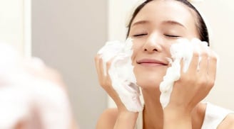 Cẩn thận da bạn xấu đi là vì loại sữa rửa mặt đang dùng
