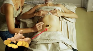 Đặt một lát gừng lên rốn, sức khỏe cải thiện diệu kỳ mà nhiều tiền chưa chắc mua được
