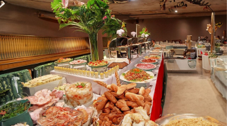 Đi tiệc buffet người khôn ngoan luôn tránh 4 món đắt tiền nhất này, ai không biết thật nguy hại