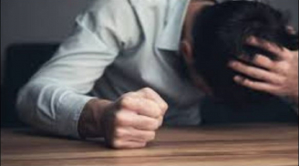 Ba dấu hiệu của đàn ông kém cỏi, ai dính phải 1 điều cũng coi như bỏ đi