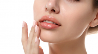 5 mẹo đơn giản để dưỡng môi căng mọng hoàn hảo ngày Tết