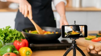 Vì sao nhiều người thích xem video nấu ăn dù không hề vào bếp?