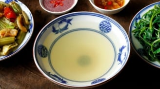 Dùng nước luộc rau làm canh: Nên hay không nên?