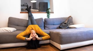 Phụ nữ sống một mình: Cô đơn hay đang hạnh phúc theo cách riêng?