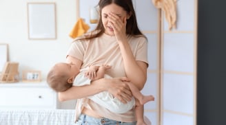 Phụ nữ sau sinh và góc khuất tâm lý phía sau hành trình làm mẹ