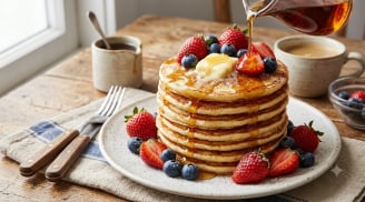 Chỉ vài nguyên liệu quen thuộc, làm bánh pancake mềm xốp thơm ngon khiến cả nhà ăn hết veo