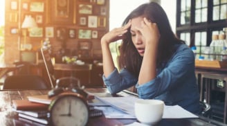 Con một và áp lực chăm sóc cha mẹ già: Không có ai để chia sẻ