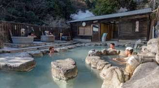 Thói quen chữa lành của người Nhật qua nghệ thuật tắm khoáng onsen