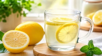 Những sai lầm khi uống nước chanh buổi sáng nhiều người mắc phải: Càng uống càng hại nếu không biết điều này