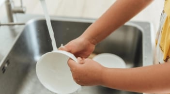 Nếu lười tập thể dục, 5 việc nhà này giúp sẽ chị em đốt mỡ thừa và giảm cân hiệu quả