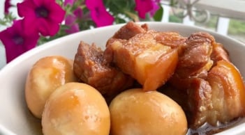 7 thực phẩm ăn trong dịp Tết tăng cân 'chóng mặt'
