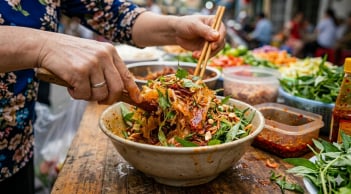 Công thức bánh tráng trộn “ăn là ghiền”: Cách làm đơn giản mà ai cũng mê